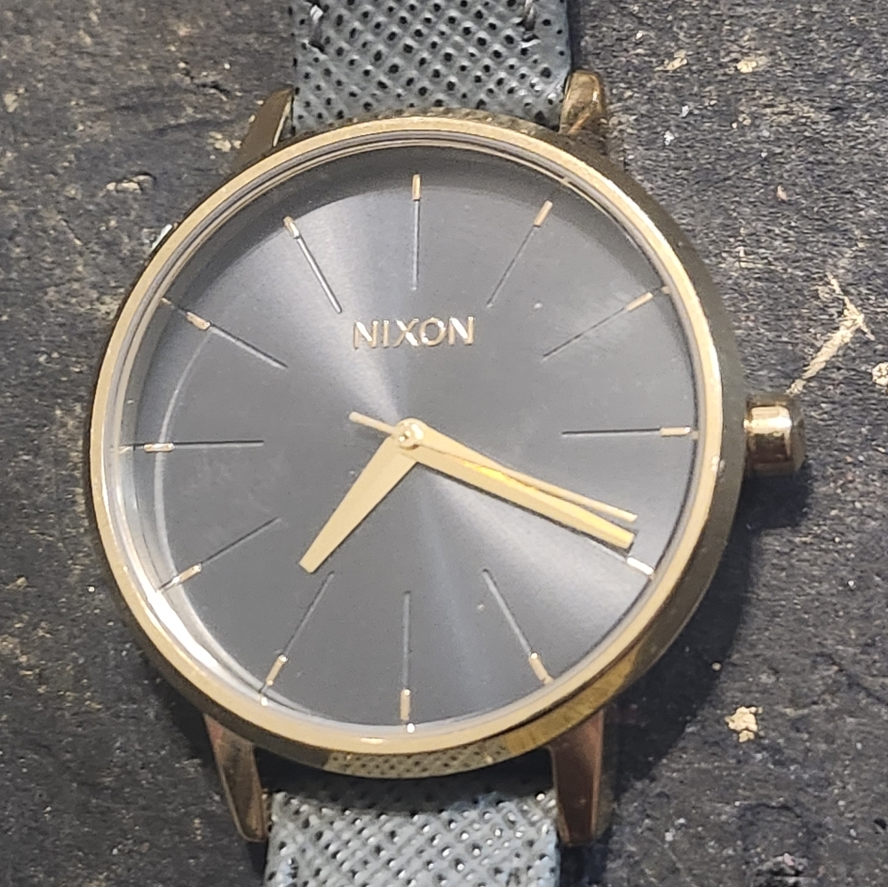 Nixon the Kensington Watch